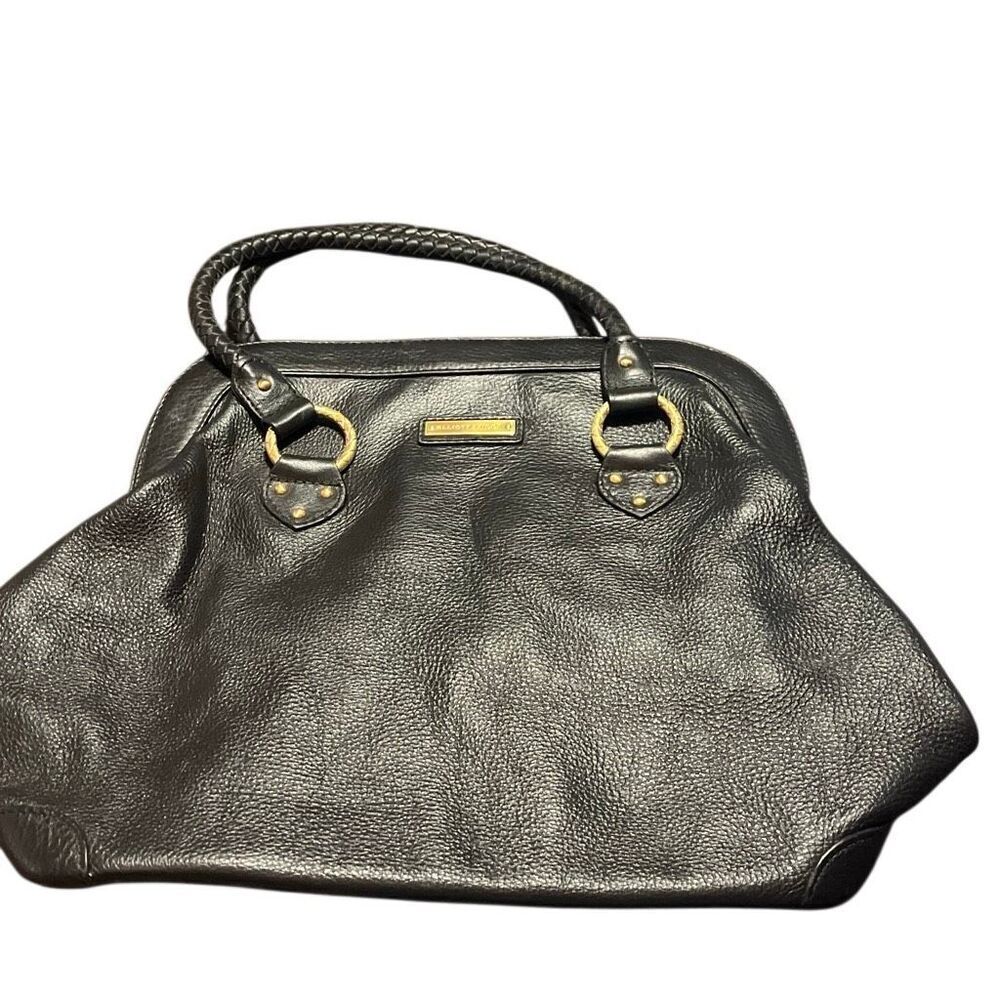 Elliott Lucca beautiful bag.